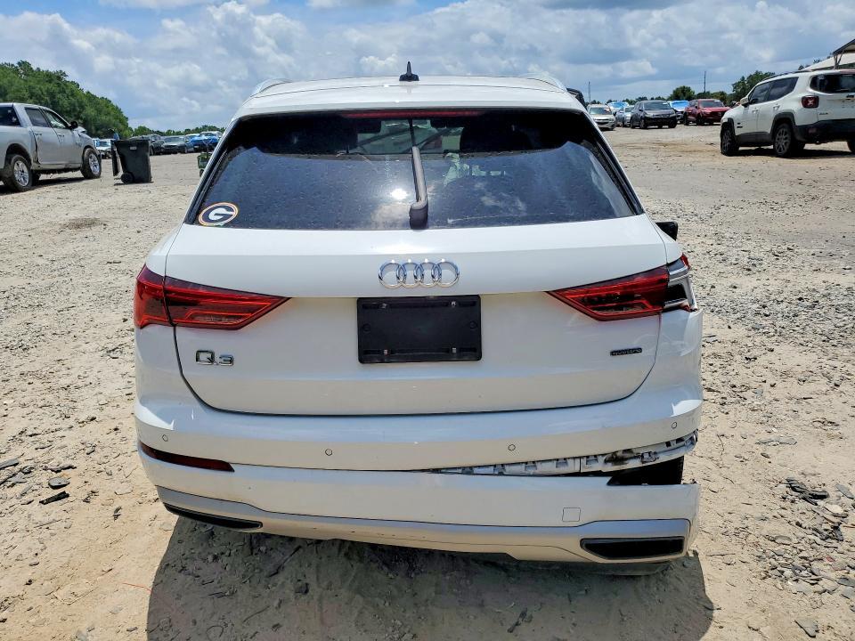 2021 AUDI Q3 PREMIUM 40 — Фото 6 из 13