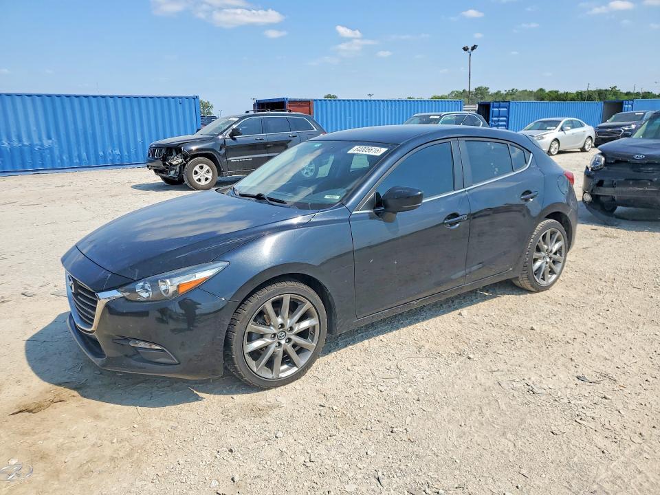 2018 MAZDA 3 TOURING