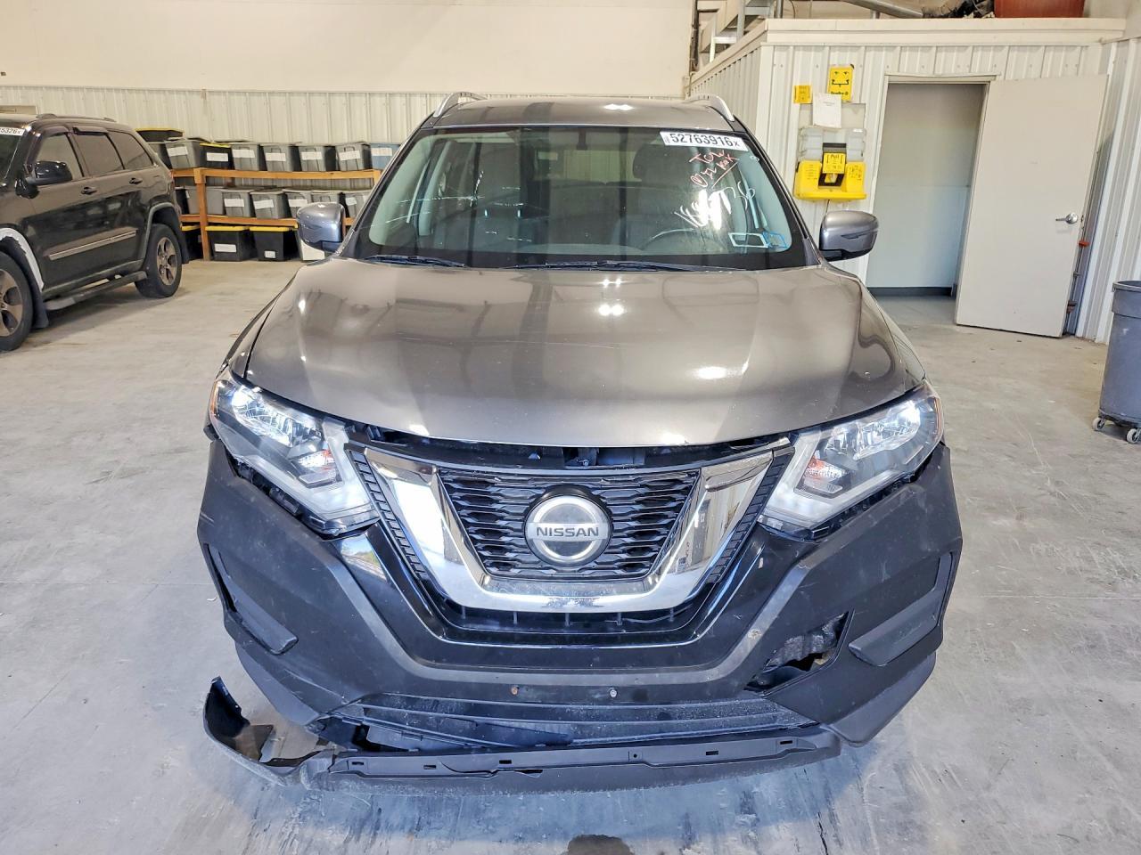 2018 NISSAN ROGUE SV — Фото 5 из 13