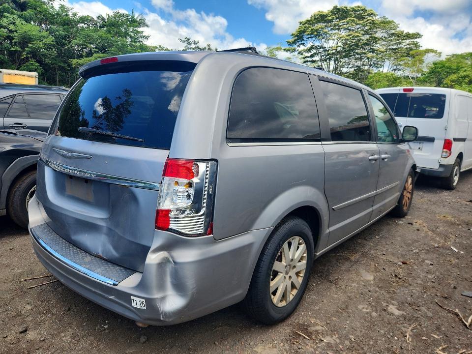 2016 CHRYSLER TOWN & COUNTRY TOURING — Фото 3 из 13