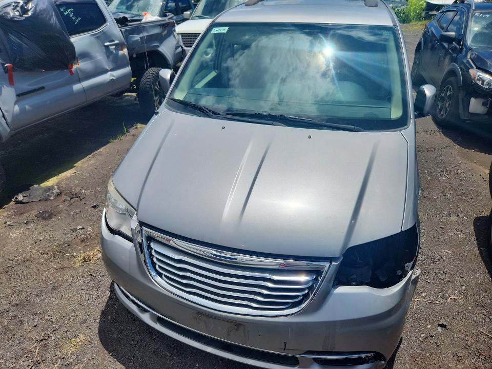 2016 CHRYSLER TOWN & COUNTRY TOURING — Фото 5 из 13