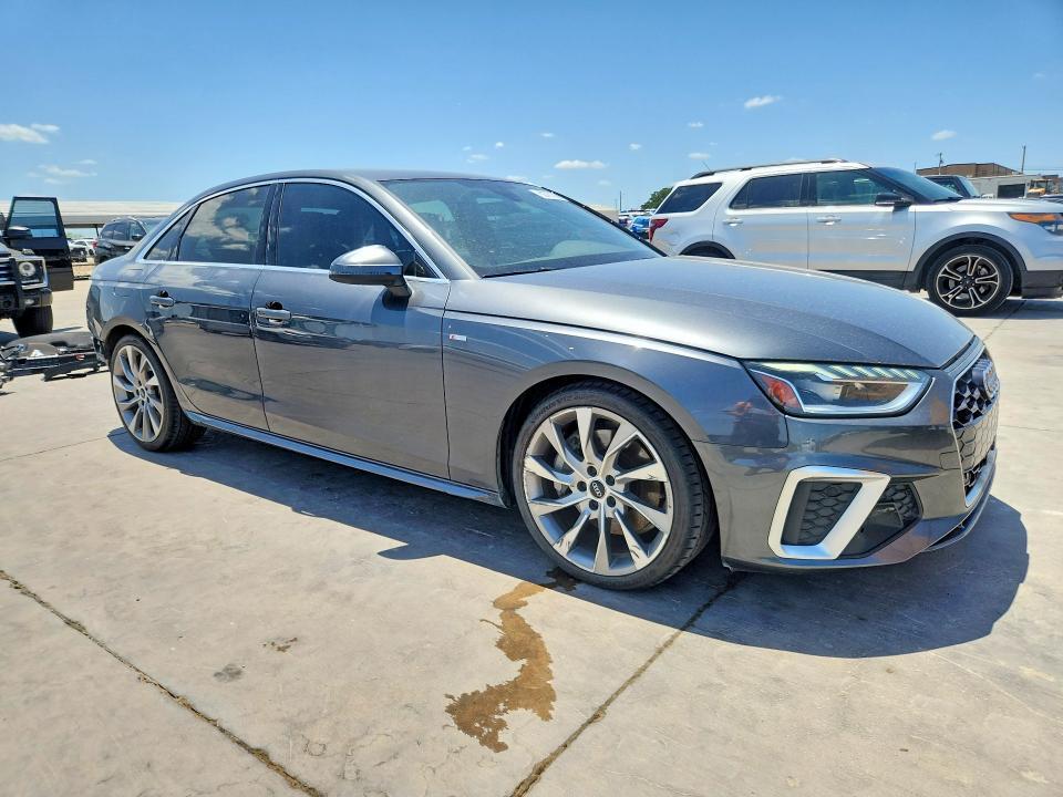 2021 AUDI A4 PREMIUM PLUS 45 — Фото 4 из 13