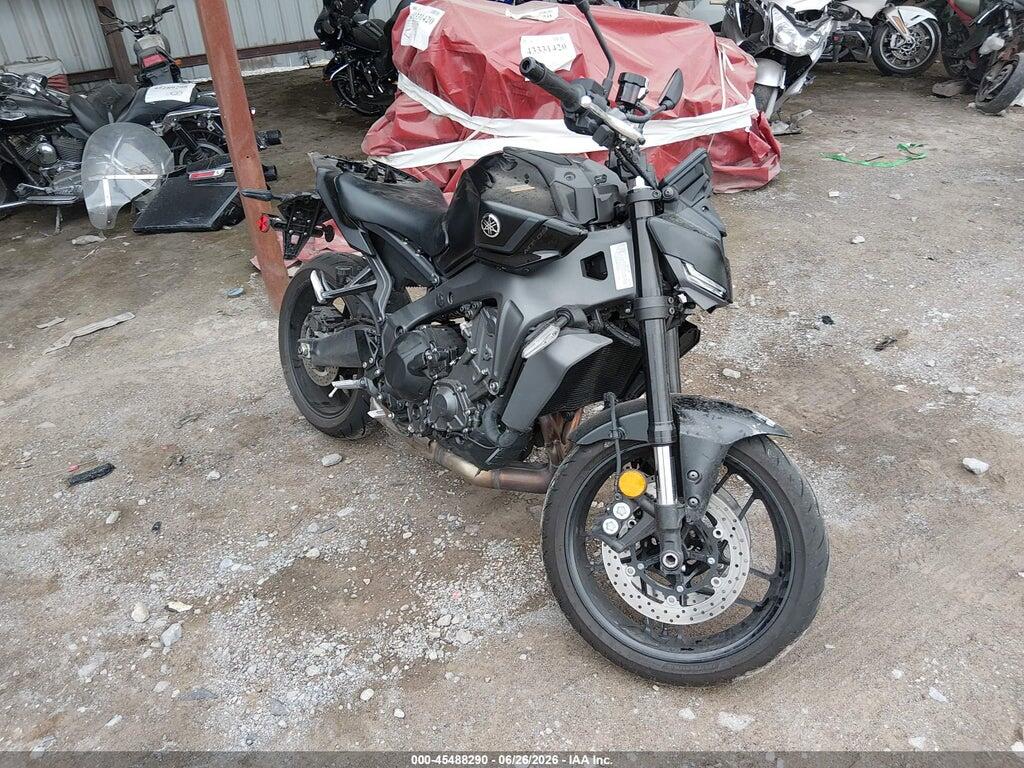 JYARN94E3RA001732 2024 YAMAHA MT09 photo no. 1