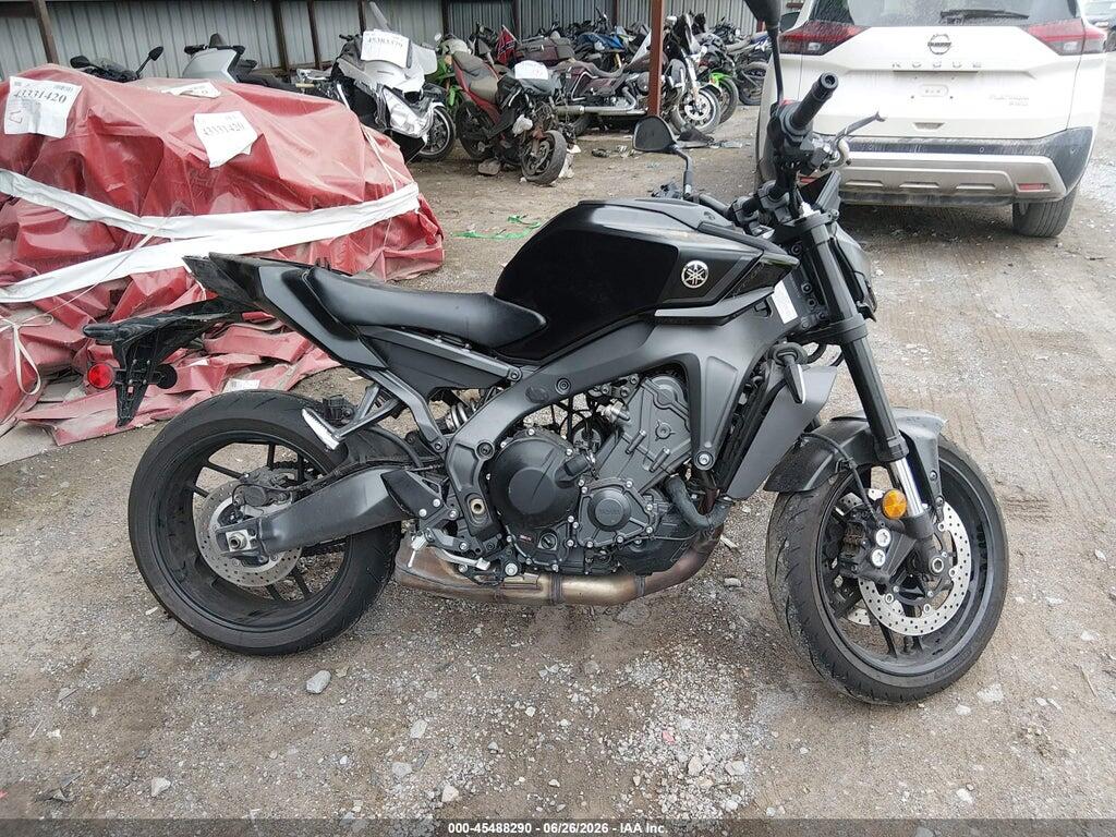 JYARN94E3RA001732 2024 YAMAHA MT09 photo no. 12