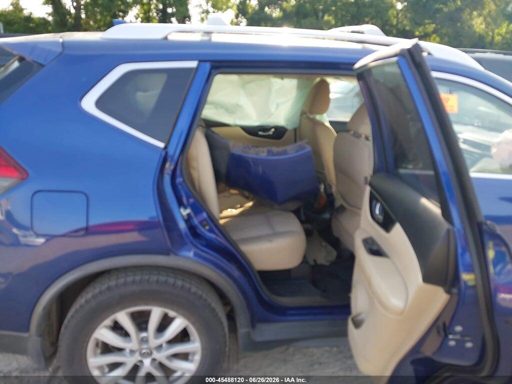 JN8AT2MT5HW135645 2017 NISSAN ROGUE photo no. 8