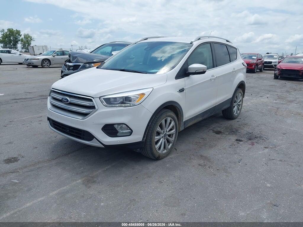 1FMCU9J90JUD03675 2018 FORD ESCAPE photo no. 2