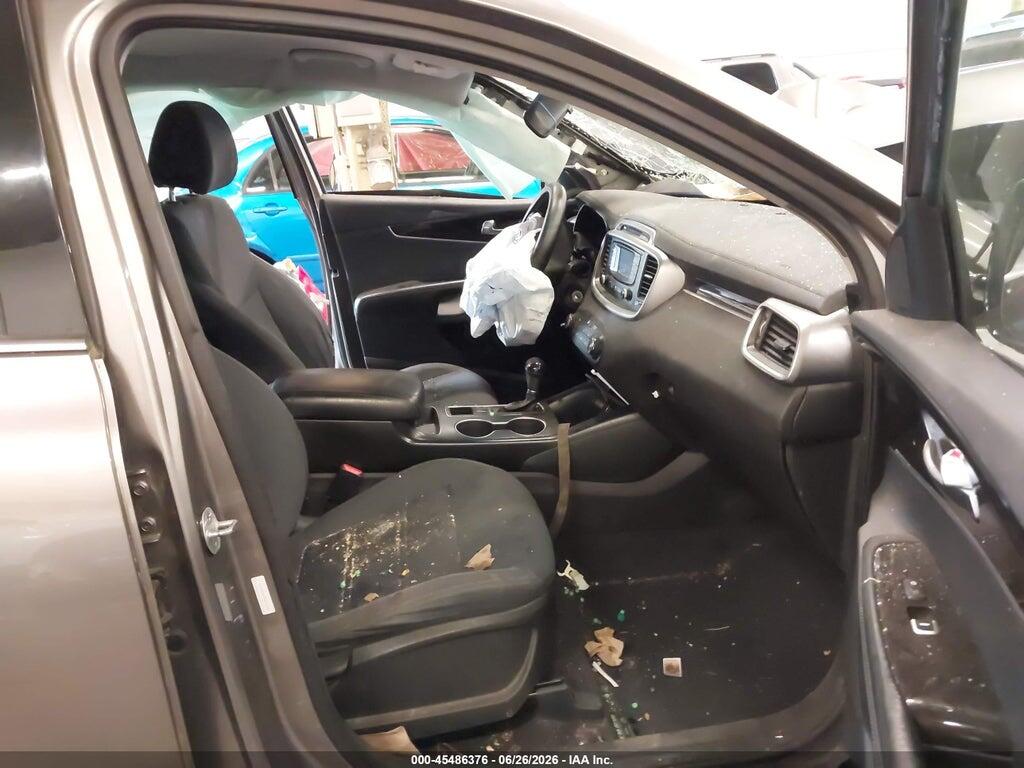 5XYPGDA59GG072556 2016 KIA SORENTO photo no. 5