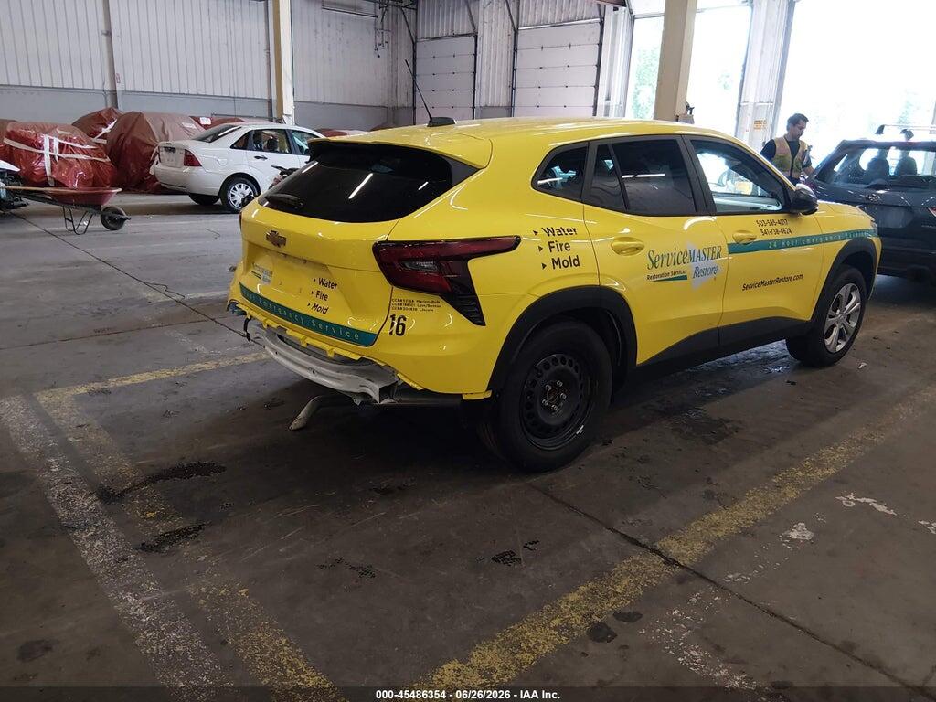 KL77LFEP4TC111522 2026 CHEVROLET TRAX photo no. 4