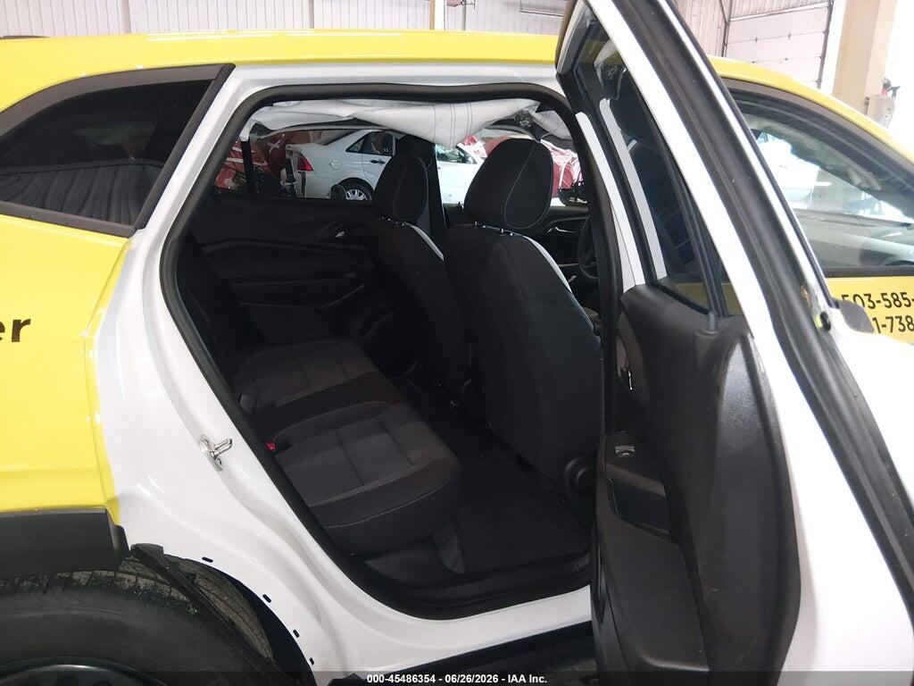 KL77LFEP4TC111522 2026 CHEVROLET TRAX photo no. 8