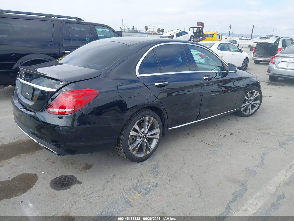 55SWF4JB7HU230114 2017 MERCEDES-BENZ C 300 photo no. 4