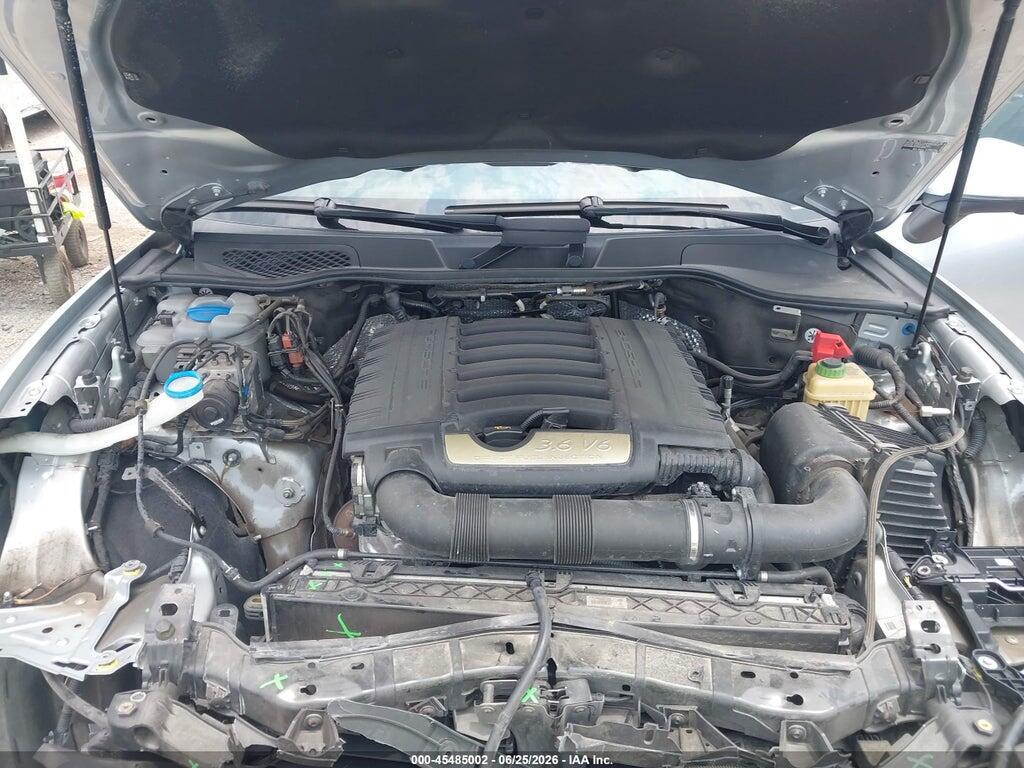 WP1AA2A24JKA01069 2018 PORSCHE CAYENNE photo no. 10