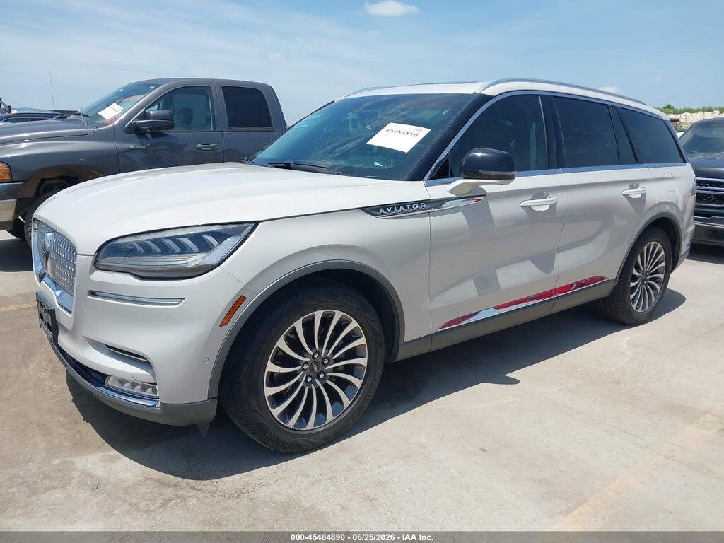 5LM5J7WC8LGL17512 2020 LINCOLN AVIATOR photo no. 2