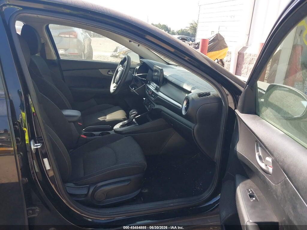 3KPF24AD6KE079732 2019 KIA FORTE photo no. 5