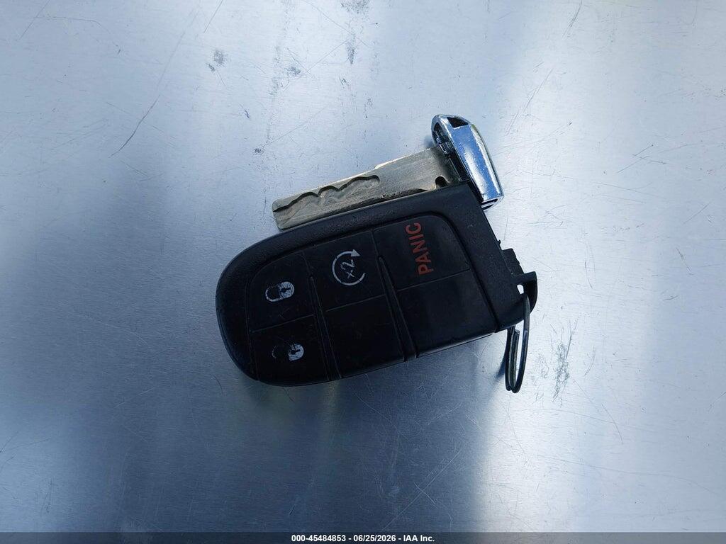 3C4NJCBB6JT304683 2018 JEEP COMPASS photo no. 11