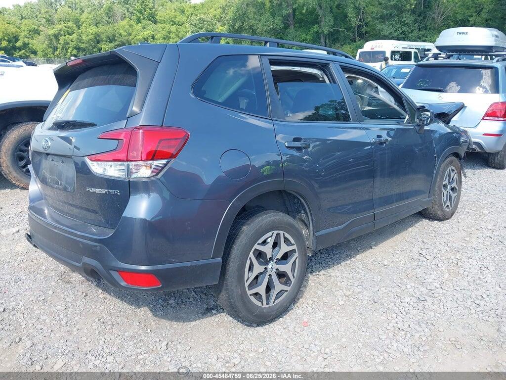 JF2SKAEC6NH509810 2022 SUBARU FORESTER photo no. 4