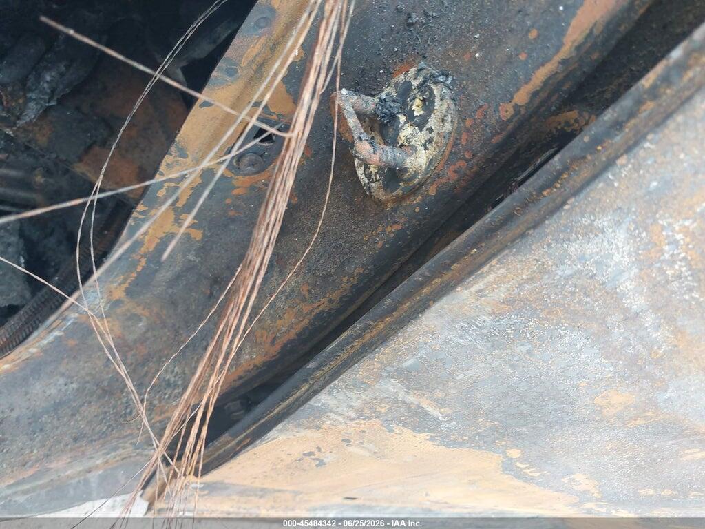 KMHRC8A32PU255804 2023 HYUNDAI VENUE photo no. 9