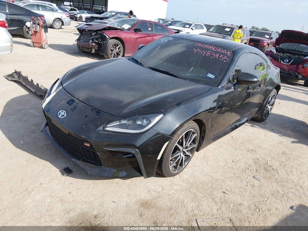 JF1ZNBB15P9753352 2023 TOYOTA GR86 photo no. 2