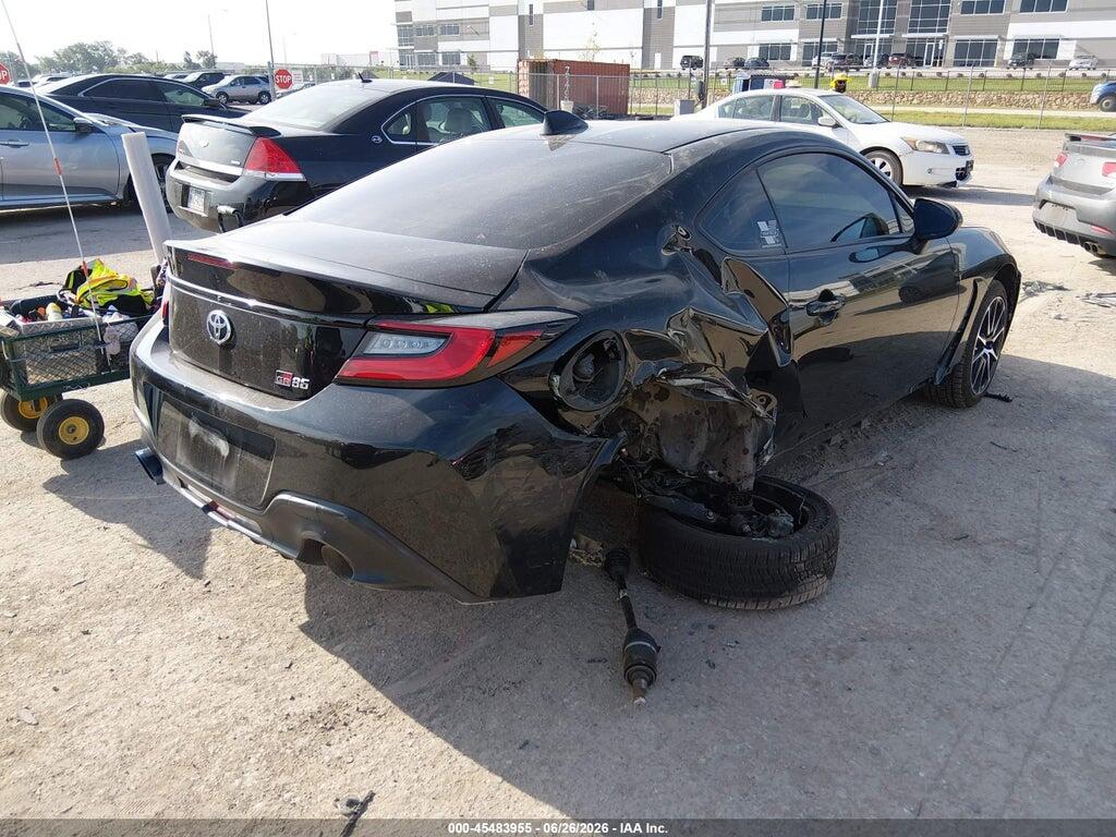 JF1ZNBB15P9753352 2023 TOYOTA GR86 photo no. 4