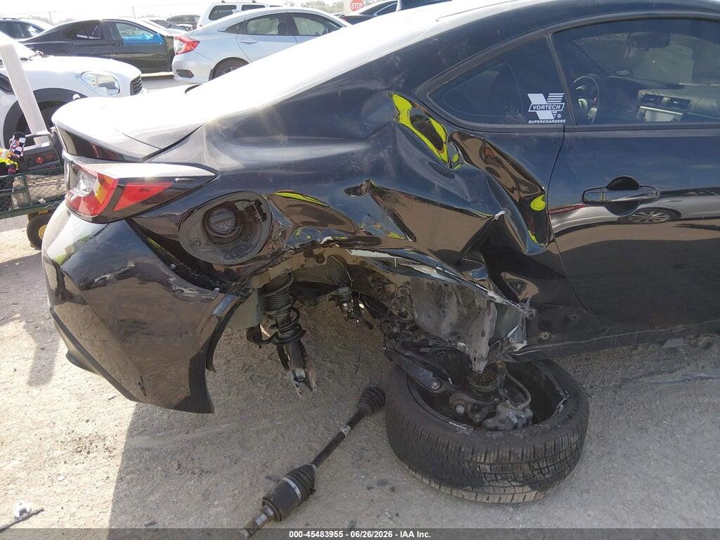 JF1ZNBB15P9753352 2023 TOYOTA GR86 photo no. 6