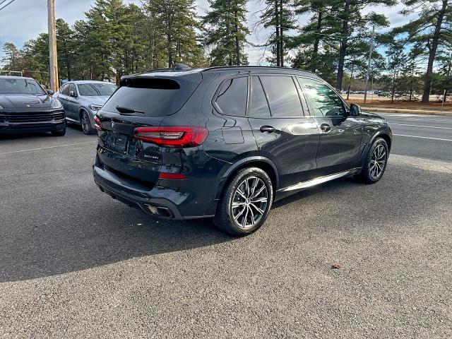 2021 BMW X5 XDRIVE40I — Фото 4 из 10