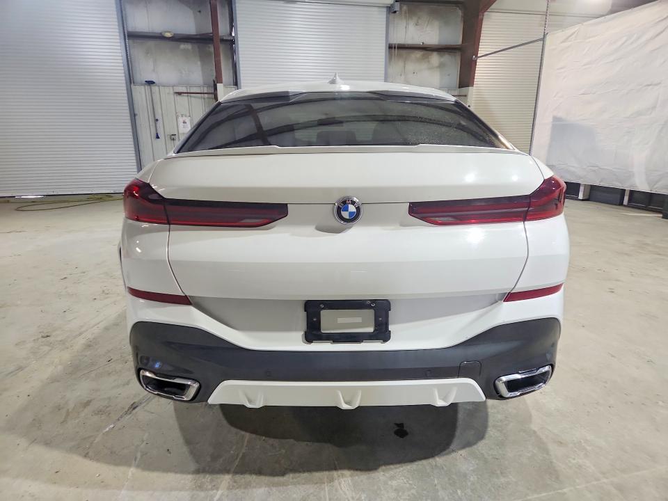 2021 BMW X6 XDRIVE40I — Фото 6 из 13