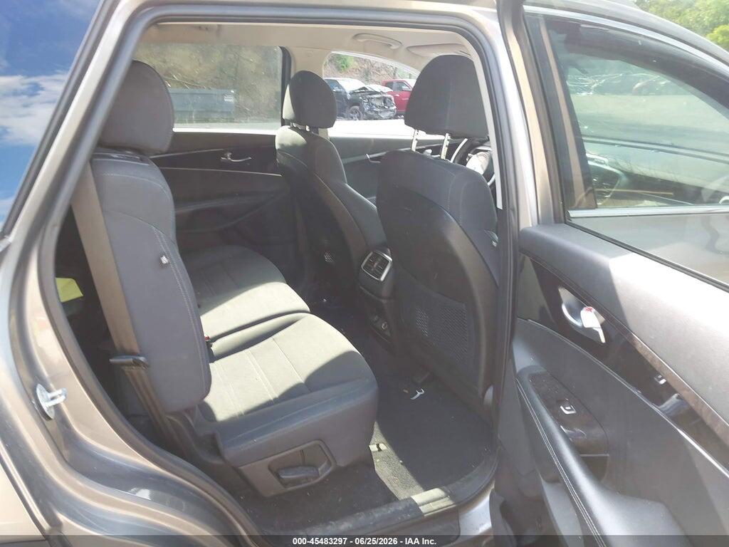 5XYPGDA54JG368205 2018 KIA SORENTO photo no. 8