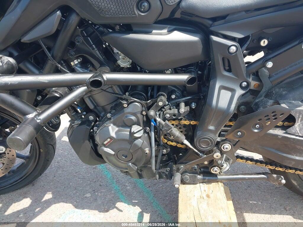 JYARM32E8RA011370 2024 YAMAHA MT07 photo no. 9