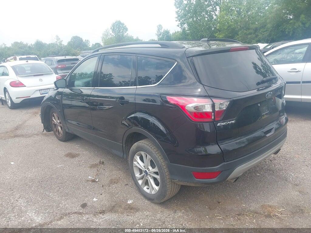 1FMCU0GD4HUD92944 2017 FORD ESCAPE photo no. 3