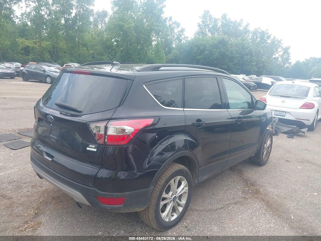 1FMCU0GD4HUD92944 2017 FORD ESCAPE photo no. 4
