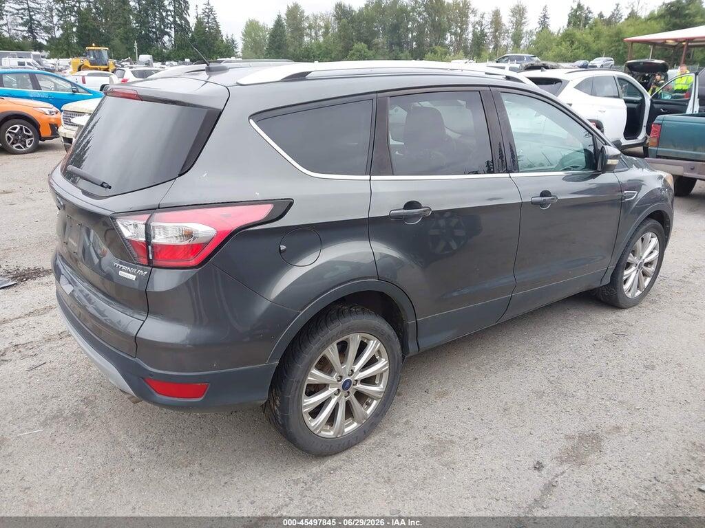 1FMCU0J98HUC90079 2017 FORD ESCAPE photo no. 4