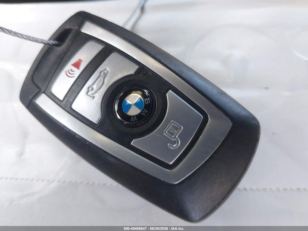 WBA8E1C5XJA755974 2018 BMW 330E photo no. 11