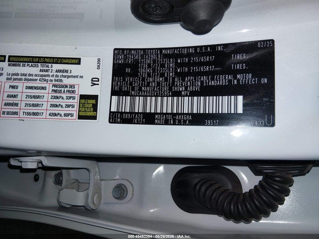 7MUCAAAG0SV125954 2025 TOYOTA COROLLA CROSS photo no. 9
