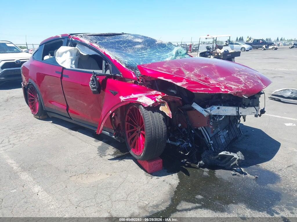 7SAXCBE67RF440331 2024 TESLA MODEL X photo no. 1