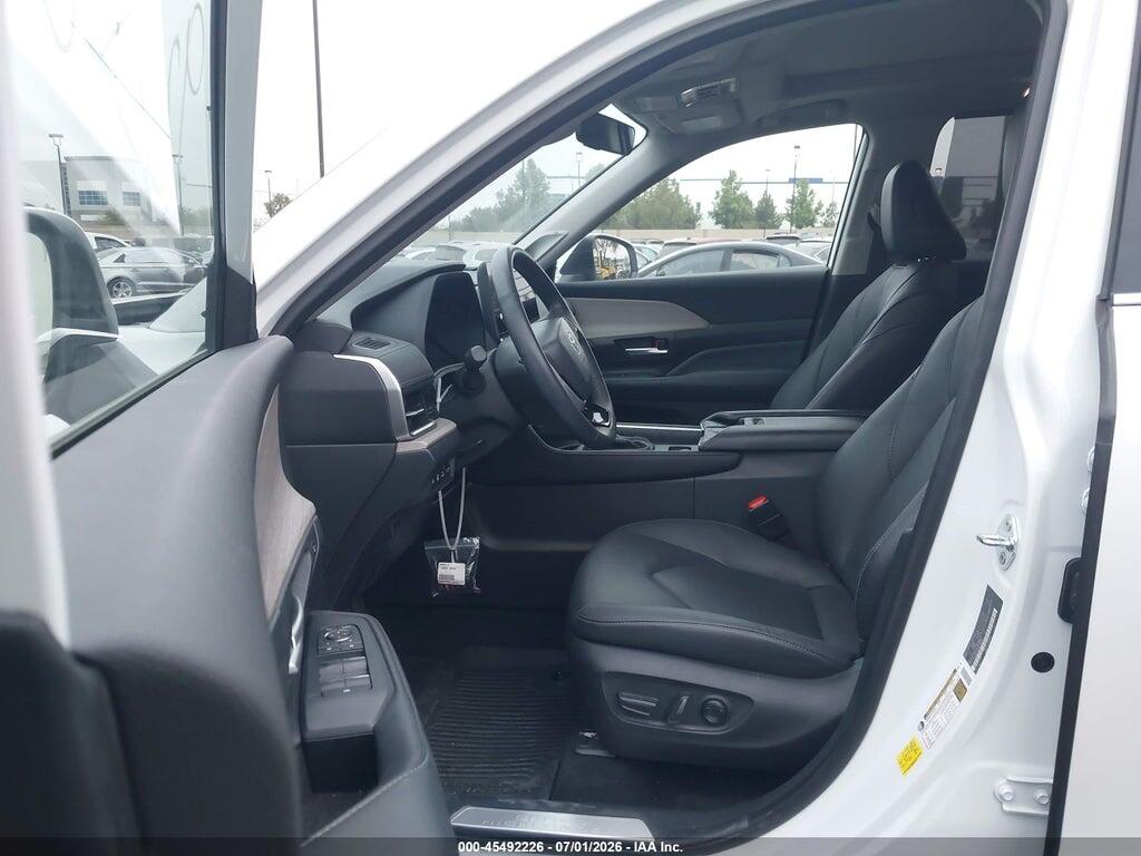 5TDACAB56RS004641 2024 TOYOTA GRAND HIGHLANDER photo no. 5