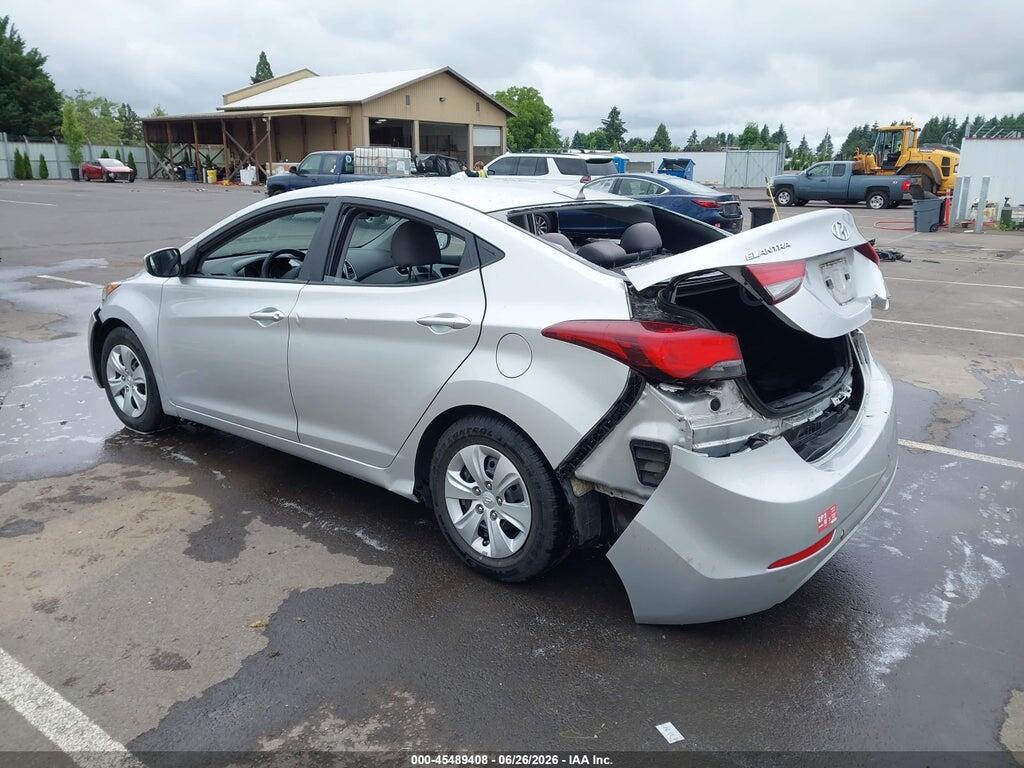 5NPDH4AE1GH662856 2016 HYUNDAI ELANTRA photo no. 3
