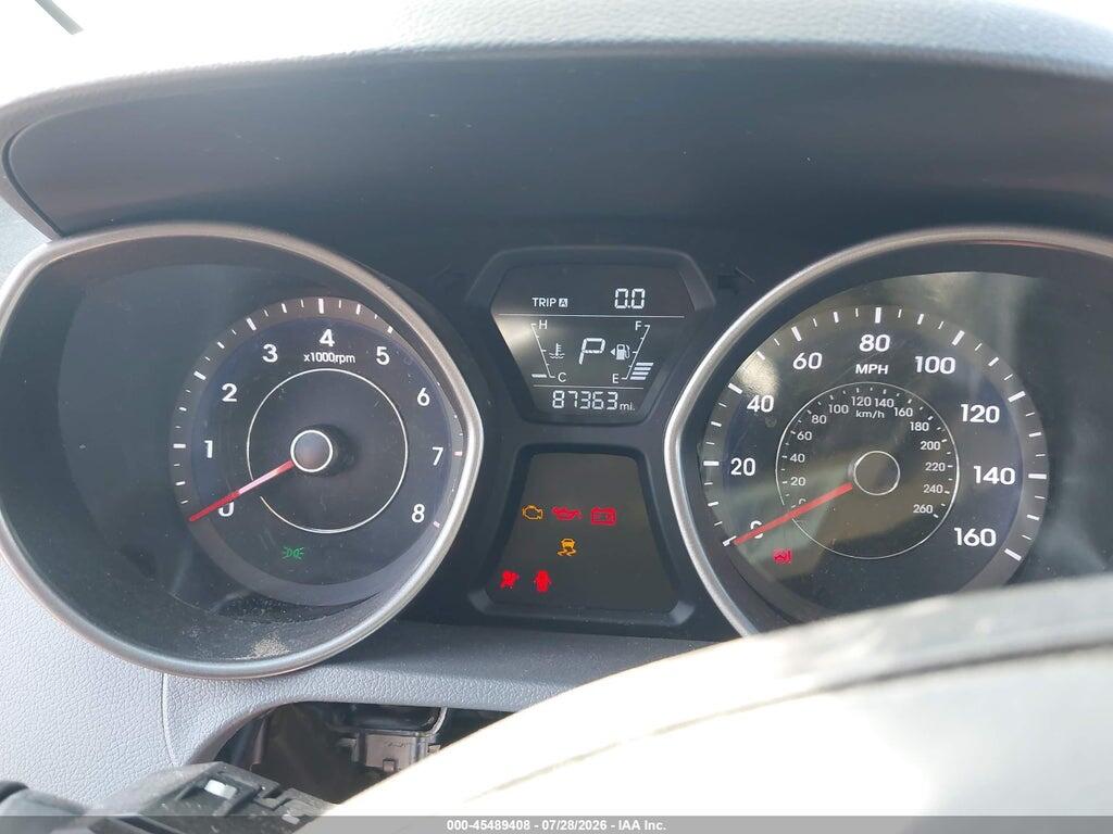 5NPDH4AE1GH662856 2016 HYUNDAI ELANTRA photo no. 7