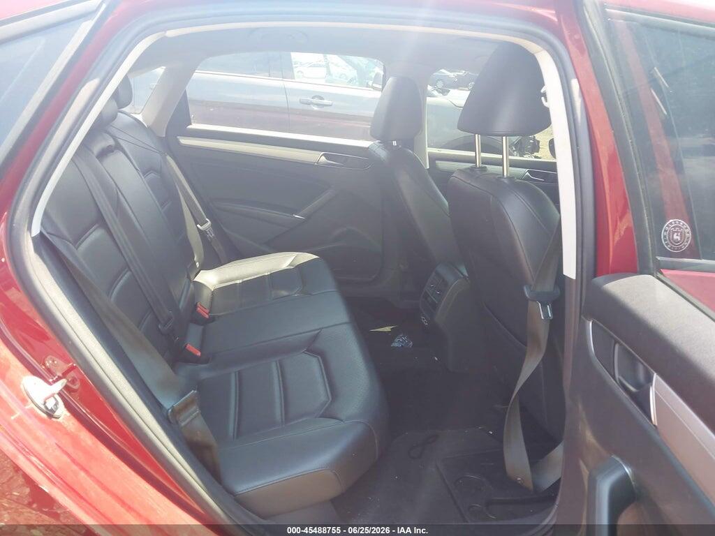 1VWLA7A33KC010693 2019 VOLKSWAGEN PASSAT photo no. 8