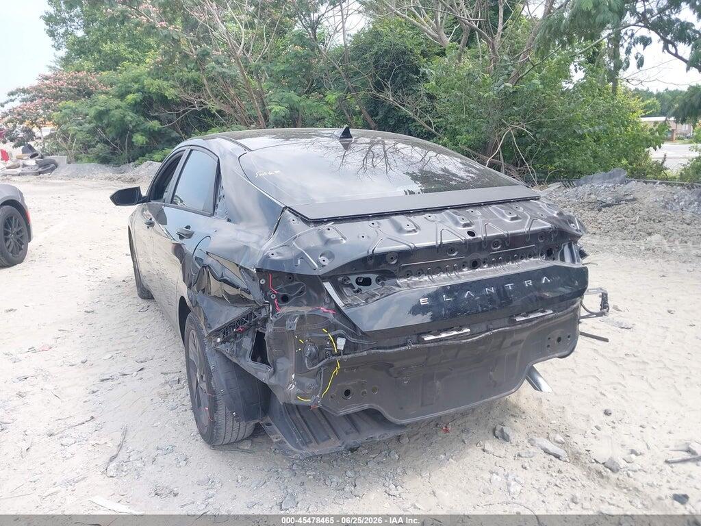KMHLM4AG0MU127362 2021 HYUNDAI ELANTRA photo no. 3