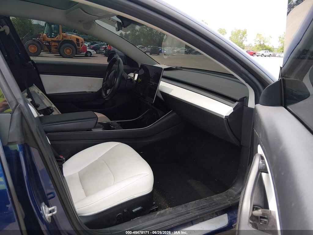 5YJ3E1EA1JF155388 2018 TESLA MODEL 3 photo no. 5