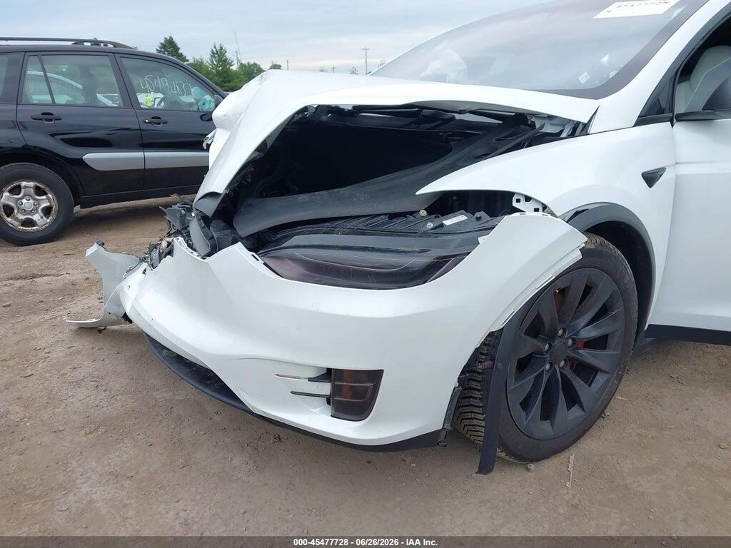 5YJXCDE22KF189648 2019 TESLA MODEL X photo no. 6
