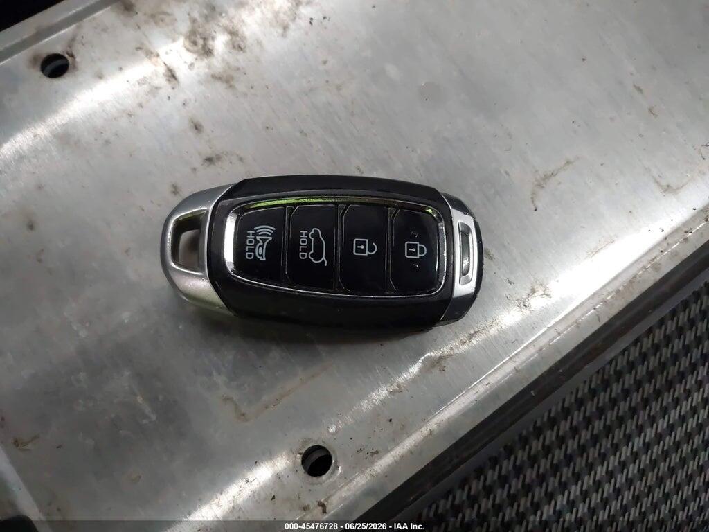 KM8K6CAA6MU677578 2021 HYUNDAI KONA photo no. 11