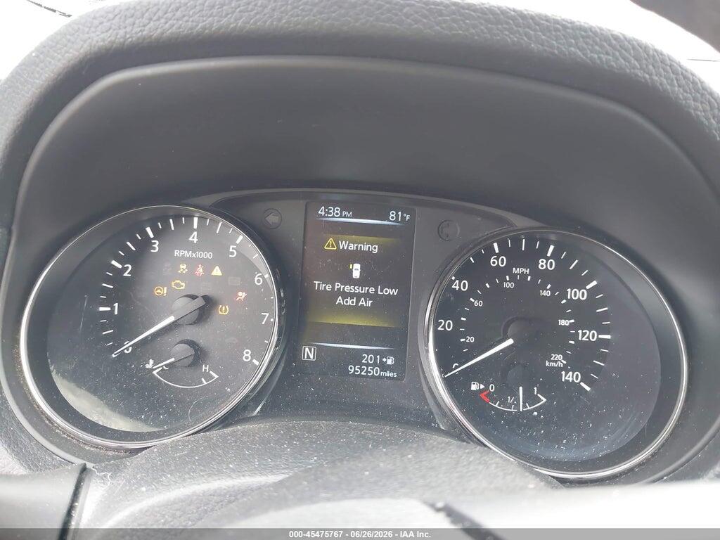 KNMAT2MV5HP524194 2017 NISSAN ROGUE photo no. 7