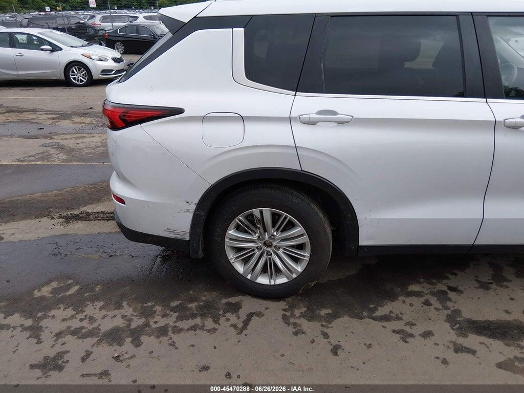 JA4J4UA82RZ063298 2024 MITSUBISHI OUTLANDER photo no. 6