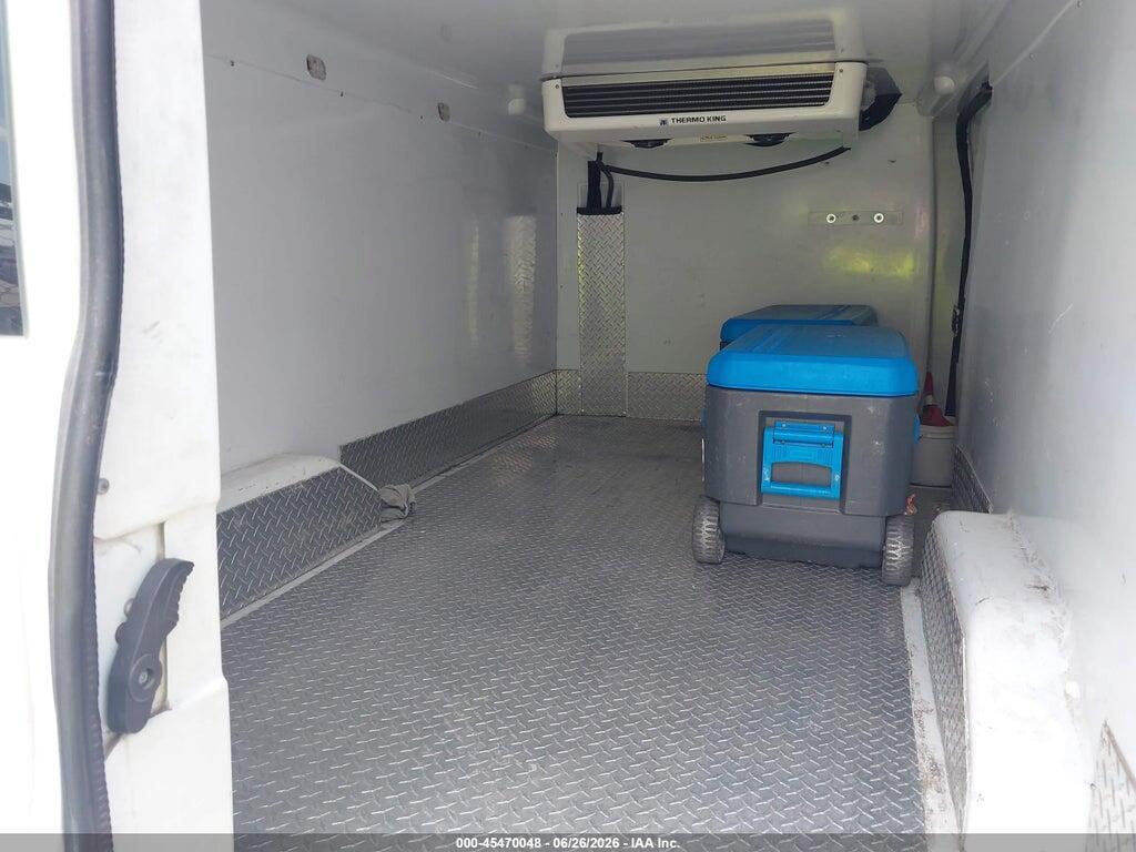 1FTYR2ZM9HKB14654 2017 FORD TRANSIT-250 photo no. 8