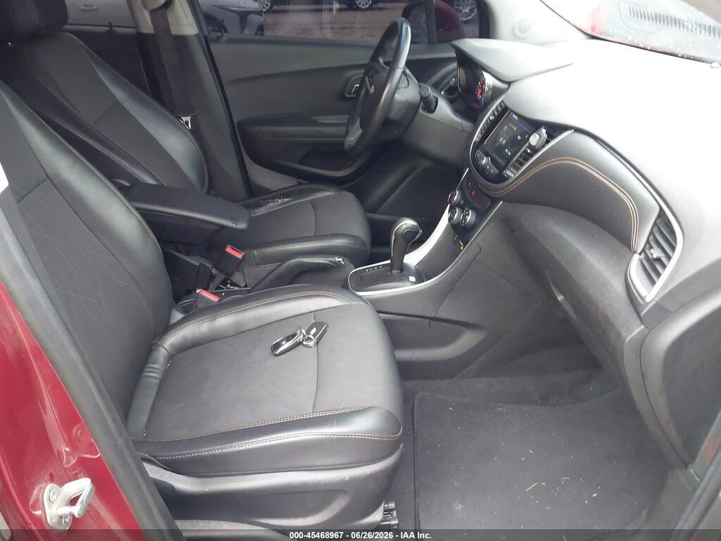 3GNCJLSB8KL191111 2019 CHEVROLET TRAX photo no. 5