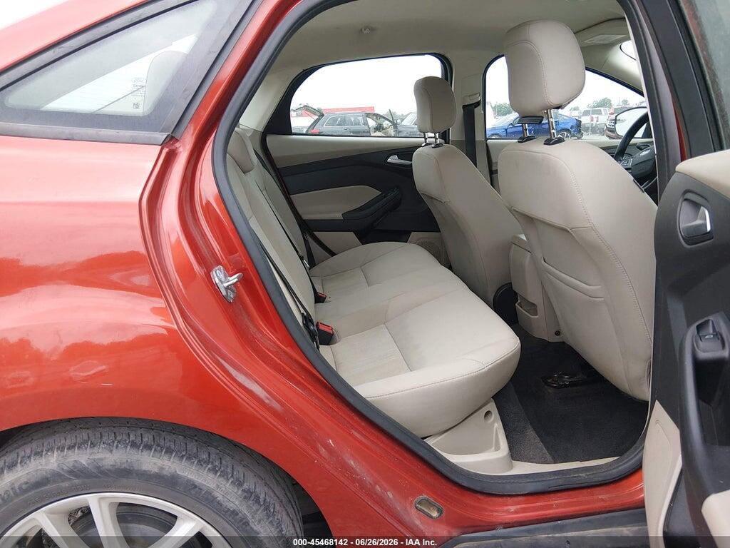 1FADP3F25JL316670 2018 FORD FOCUS photo no. 8
