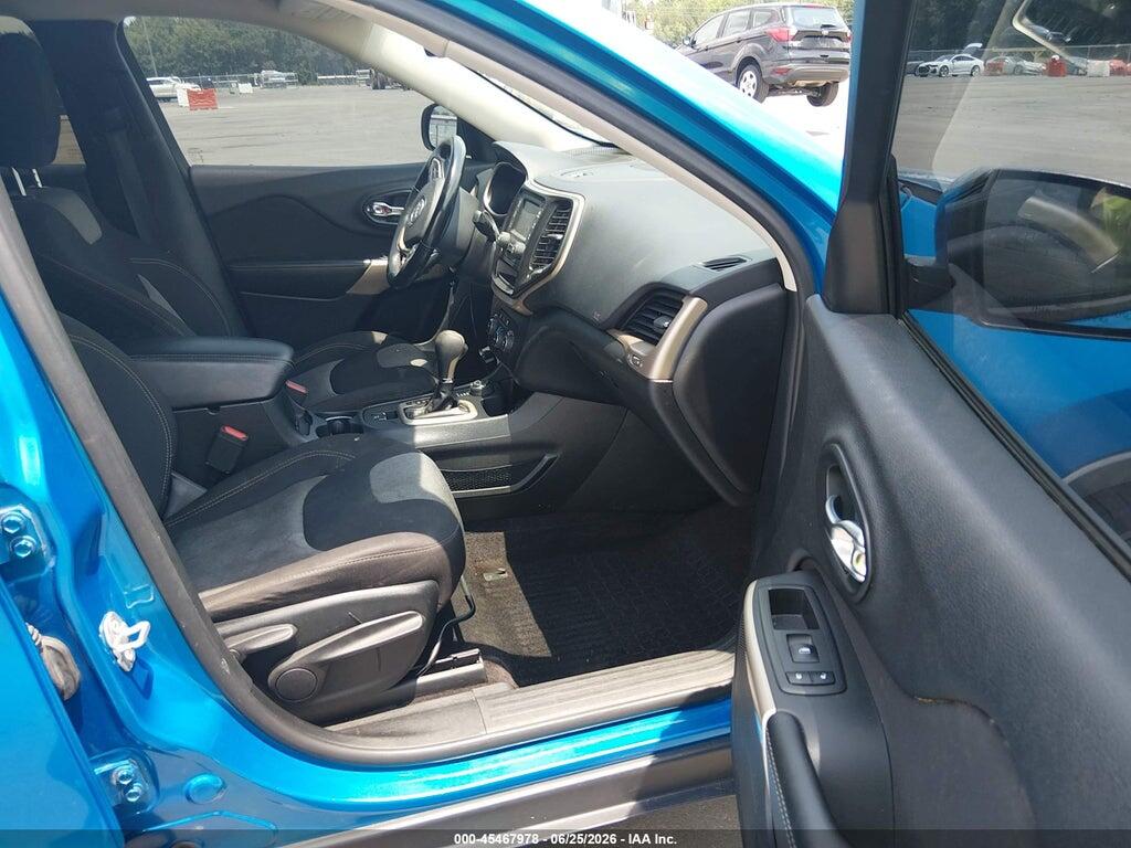 1C4PJMCX8JD549791 2018 JEEP CHEROKEE photo no. 5