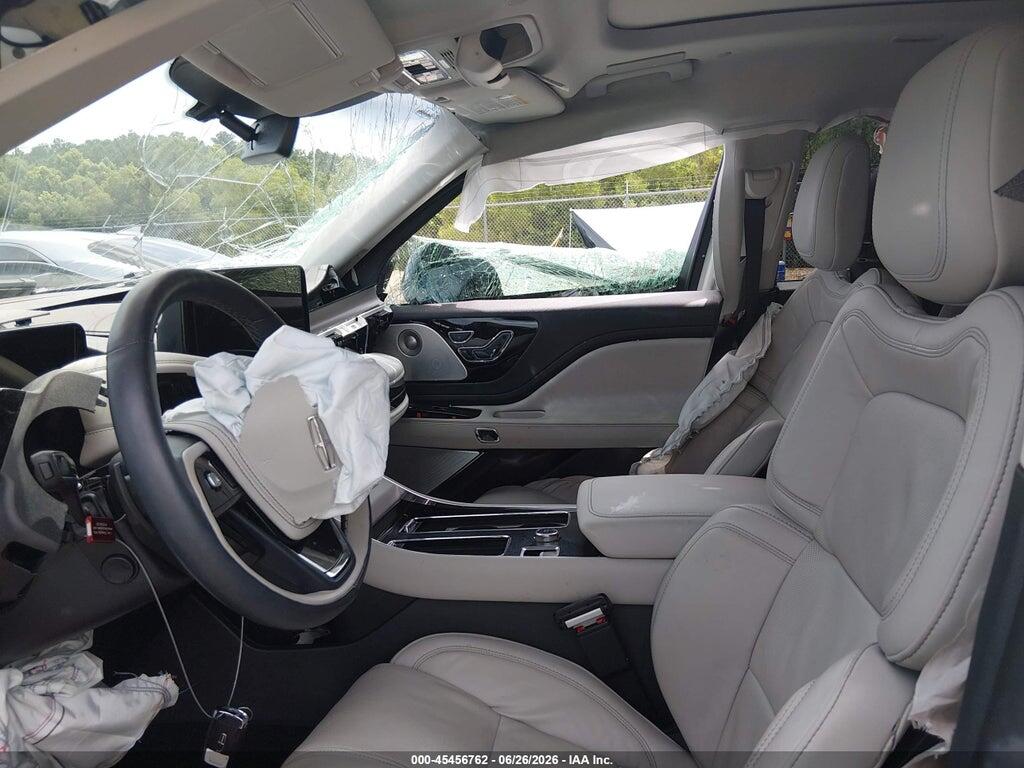 5LM5J7WC3SGL21286 2025 LINCOLN AVIATOR photo no. 5