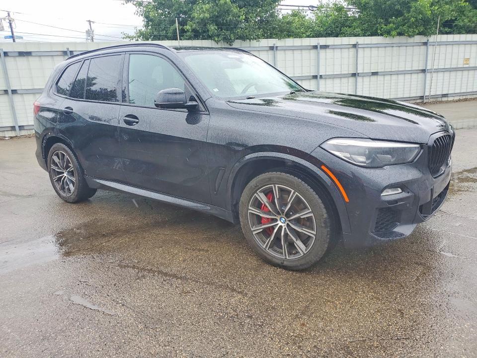 2021 BMW X5 M50I — Фото 4 из 13