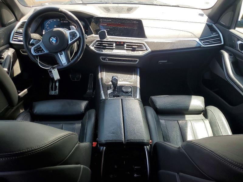 2021 BMW X5 M50I — Фото 8 из 13